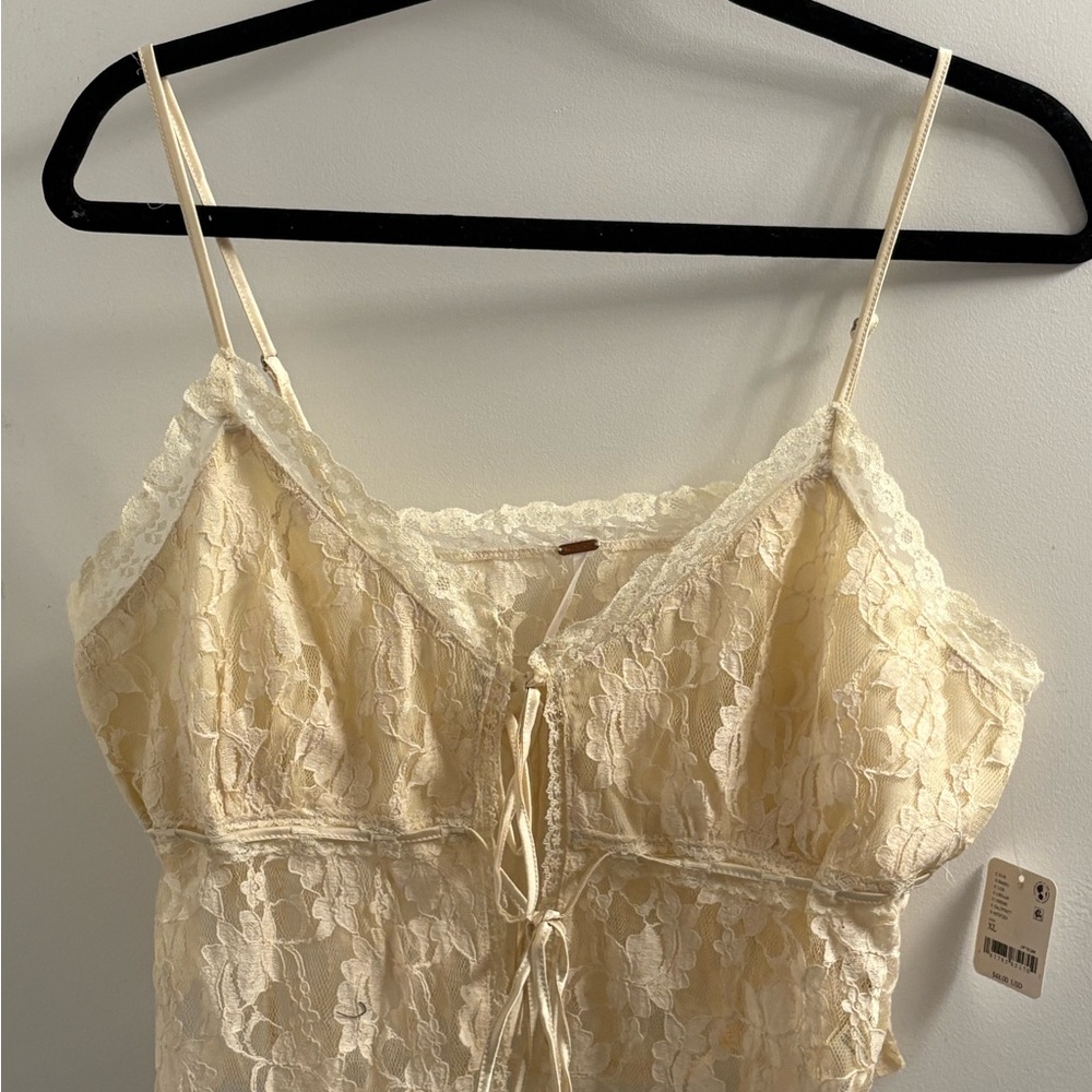 Free People Cream Lace Camisole, XL
